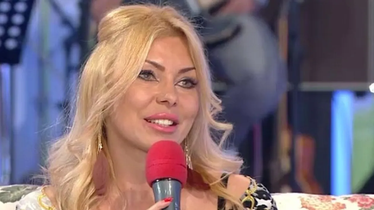 Soc pentru Jasmine! Dansatoarea din buric a fost jefuita in propriul salon si usurata de mii de lei!