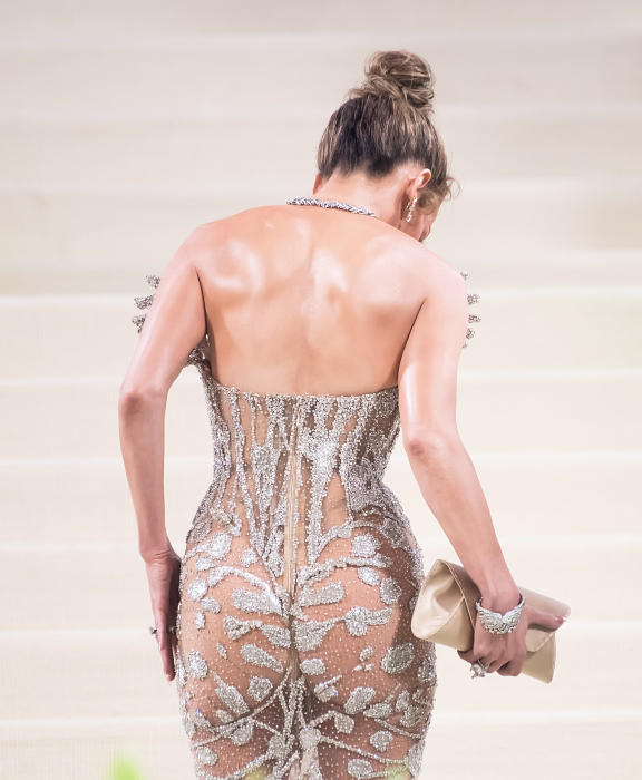 Celebrities arrive to 2024 Met Gala Celebrating "Sleeping Beauties: Reawakening Fashion" at The Metropolitan Museum of Art in New York City, USA.

Pictured: Jennifer Lopez,Image: 871070797, License: Rights-managed, Restrictions: -ALLCOUNTRY, Model Release: no, Pictured: Jennifer Lopez