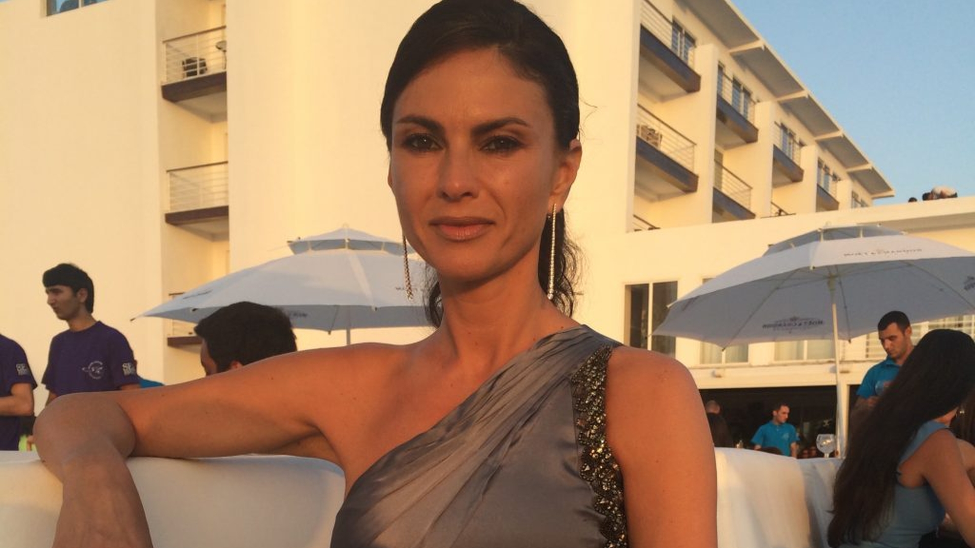 Drama prin care a trecut Ramona Bădescu! Bărbatul iubit a agresat-o fizic:“M-a lovit foarte mult fără nicio justificare, fără niciun sens”