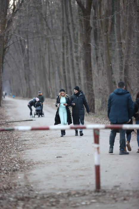 Cristi Borcea, îmbrăcat precum celebrul comisar Paraipan (Foto: CANCAN.RO)