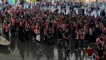 Mii de suporteri sunt blocati pe aeroportul din Bilbao! Pe Otopeni, totul decurge normal, desi e cea mai aglomerata zi din istorie!