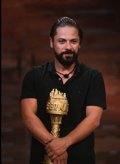 Augustin Viziru a câștigat finala Ferma. Orășeni vs Săteni. Mesajul emoționant pentru fetița lui