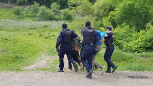 Cei trei marocani fugiți dintr-un centru de catantină au fost găsiți. Se vor alege cu dosar penal