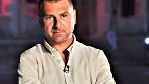 CHRISTIAN SABBAGH, dat afară de la Kanal D? Mesajul postat de jurnalist pe pagina lui de Facebook:”Vă mulţumesc că m-aţi urmărit toţi cei 7 ani...“