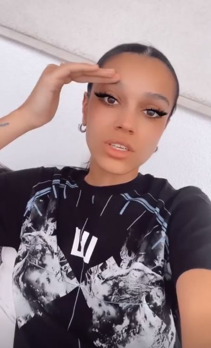 Karmen a dezvăluit ce boală are fiica sa, Sofia: “Suntem pe antibiotic. Am înțeles ce înseamnă să te uiți la copilul tău și să nu ai ce să-i faci”