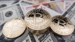 Fondatorul unei criptomonede a murit subit. Clienţii nu mai pot retrage fonduri în valoare de 190 milioane dolari