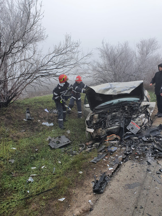 Impactul a fost devastator: doi oameni au murit, iar alți șapte au fost răniți