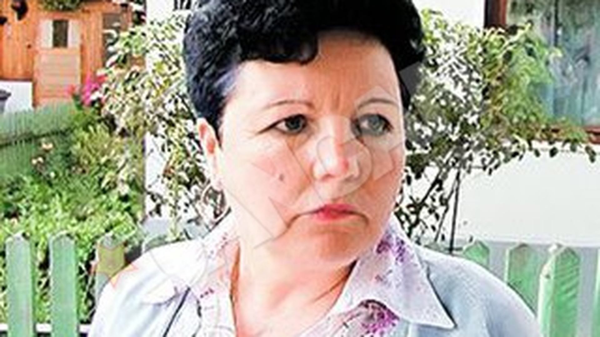 O vanzatoare i-a tinut piept unui talhar inarmat: "Ce sa-ti dau? Banii? Stai, ca iti dau eu!"