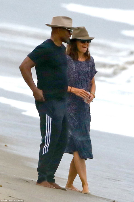 Katie Holmes se iubeşte cu Jamie Foxx! Primele imagini cu cei doi actori împreună