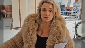 Amalia Bellantoni este "recidivistă"! A mai ”pulverizat” un bătrân de 76 de ani