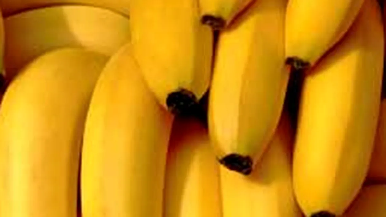 Bananele te feresc de accident vascular