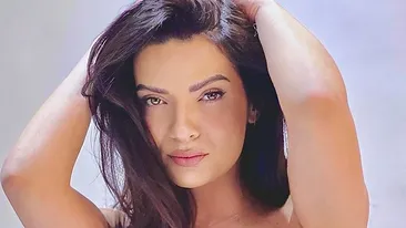 Anca Dinicu a născut! Ce nume a ales pentru fiul ei