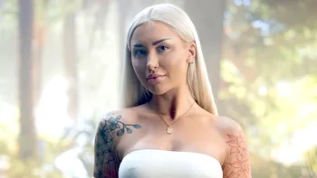 Delia ex-Desafio are iubit nou! Fosta soție a lui Lino Golden s-a afișat cu un brunețel timid