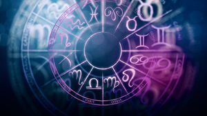Horoscop săptămânal 10 – 16 februarie 2020. Berbecii încep marile schimbări în carieră