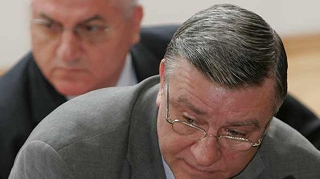Mitica Dragomir si Mircea Sandu, cercetati penal de procurorii DNA!