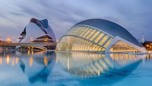 (P) City break în Valencia, o „escapadă” în cel mai subestimat oraș al Spaniei!