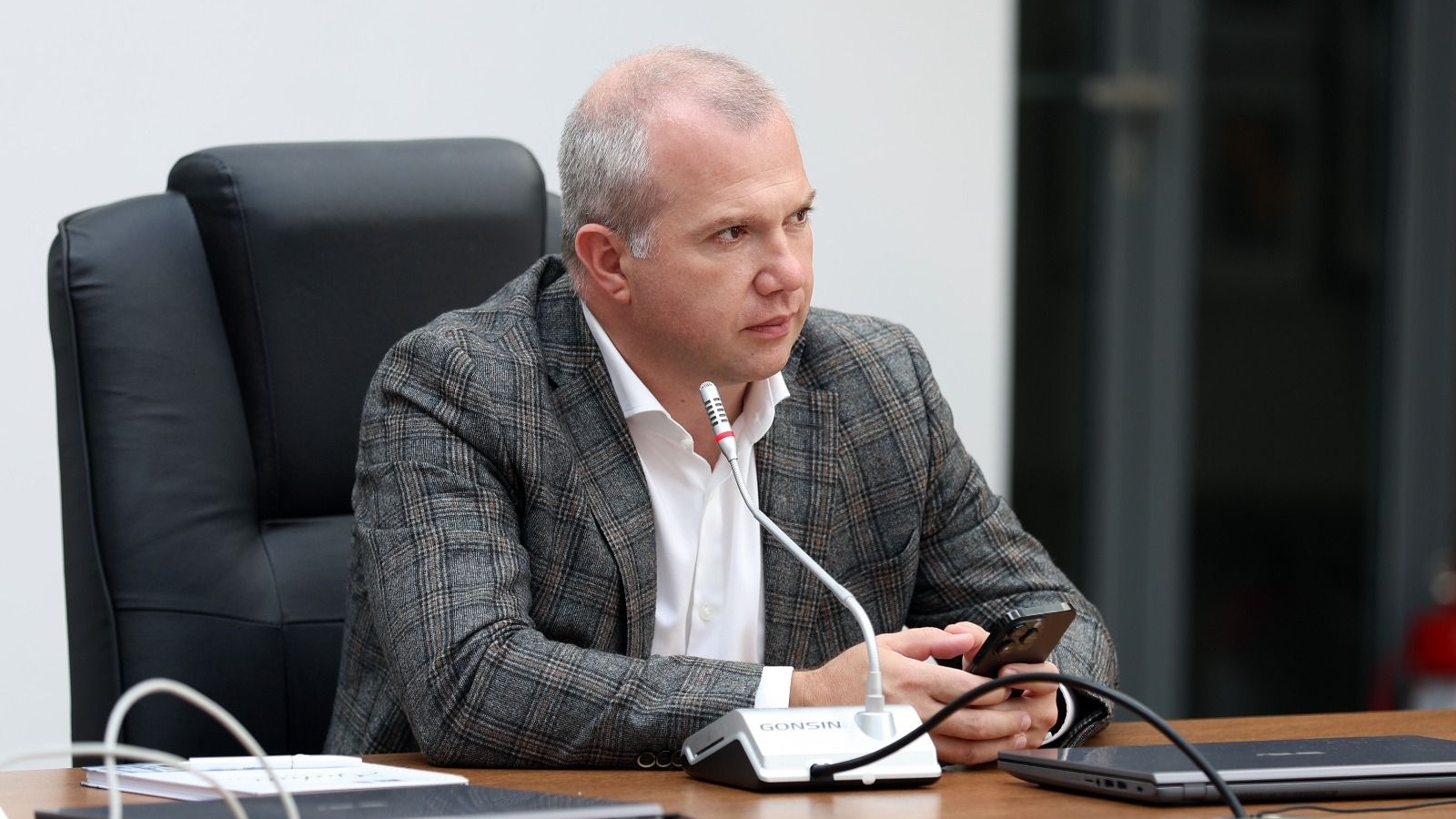 Mesajele Ro-Alert l-au adus la exasperare pe primarul Galațiului. Autoritățile n-au găsit nicio urmă de dronă