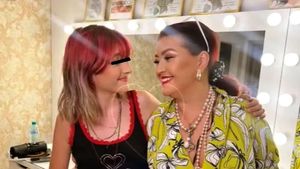 A apărut din senin după moartea Ronei Hartner! Fiica artistei trăiește o nouă perioadă agitată