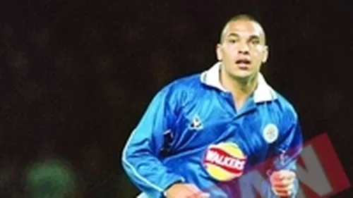 Anda Adam a invitat un playboy sa o admire la Premiile MTV