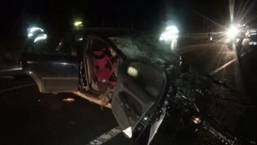 Accident grav în Iaşi! Coliziune violentă între două autoturisme. O persoană a murit, iar alte cinci au fost rănite