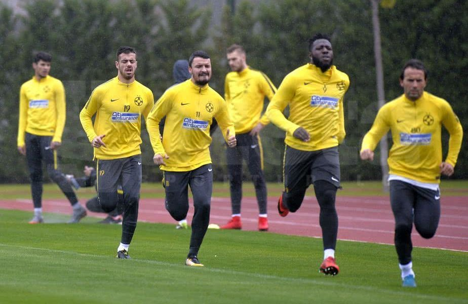 Panica în cantonamentul FCSB-ului! Un accident teribil a întrerupt antrenamentul