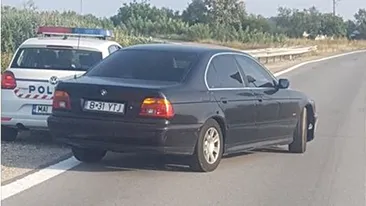 BMW cu şofer poliţist sub acoperire! Cum îi împinge pe ceilalţi şoferi la contravenţii