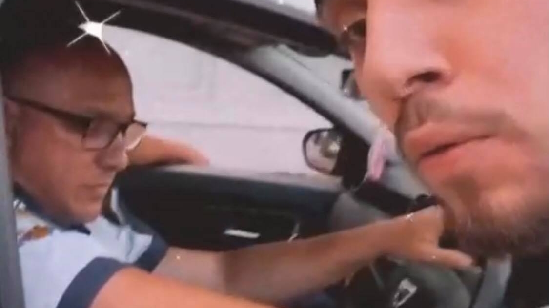 Ce a făcut Fulgy după criza de plâns de la TV. A oprit doi polițiști pe stradă „Să moară familia mea de nu…”