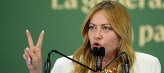 Meloni taie în carne vie: La școală se merge cu fața descoperită