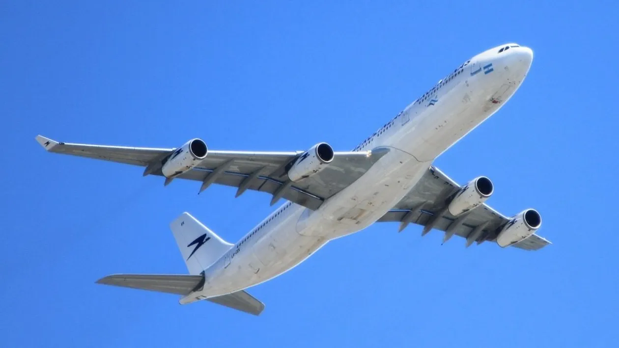 Alertă! Avion deturnat deasupra Europei. Nu se știe momentan câți pasageri se află la bord