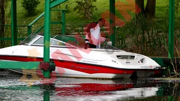 Serghei Mizil si-a scos salupa in Snagov