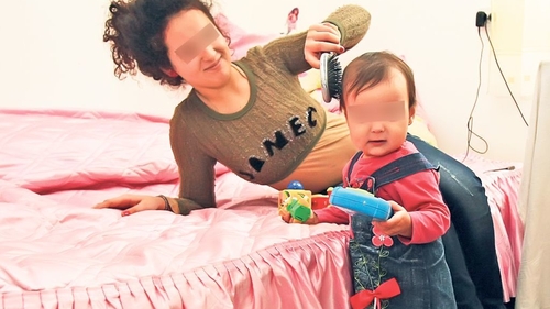 INFORMAŢII EXCLUSIVE.  În urmă cu 6 ani, cazul ei a şocat întreaga Românie. Ce s-a întâmplat cu fetiţa care a devenit mamă la… 12 ani