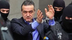 Becali REFUZA sa mai mearga la munca: "Nu mai pot. Este inuman" Ce probleme de sanatate are patronul Stelei