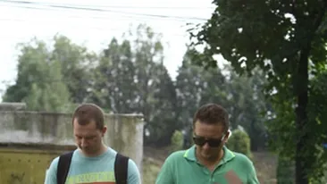 Mihai Sturzu si Florin Grozea isi cauta mobila de studio