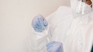 Coronavirus România, 4 aprilie. Peste 4000 de români infectat, în ultimele 24 de ore, cu SARS – CoV – 2