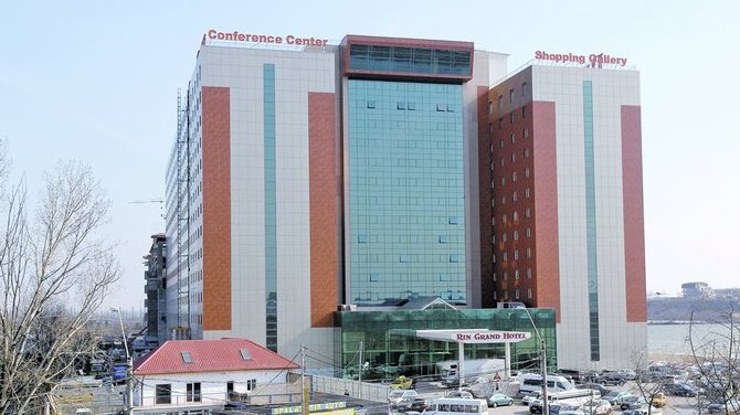 Asa arata camerele de hotel transformate in apartamente