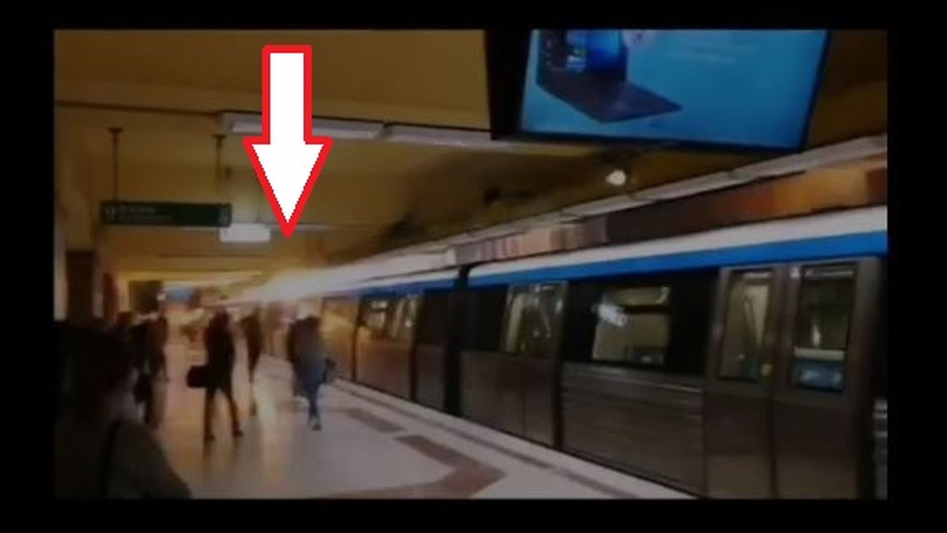 Explozii în stația de metrou Tineretului. Ce au declarat reprezentanții Metrorex despre deflagrații | FOTO