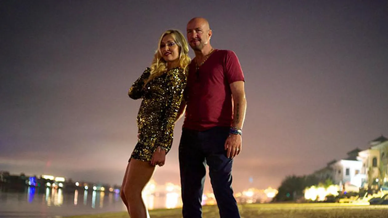 Walter, ce faci cu mana!? Cum au fost fotografiati Zenga si sotia lui romanca, noaptea pe o plaja