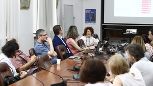 Publicul digital caută sursele de informare echilibrate, online și offline!