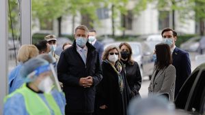 Ce a apărut pe pagina de Facebook a lui Klaus Iohannis, după ce președintele României a anunțat că va convoca luni cconsultări cu partidele parlamentare