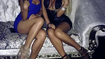 Iar a comis-o! Loredanei Chivu i-a scapat un san pe afara! Vezi ce rochie incredibil de decoltata a putut sa poarte