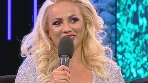 ROCSANA MARCU s-a logodit! Le-a arătat tuturor inelul în direct: „Mi l-a dat recent...“