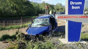 Imagini cutremurătoare! Cel mai cunoscut manelist din Bistriţa a murit într-un teribil accident rutier! 