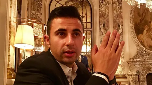 Nu sufera dupa despartirea de Gina Pistol! Alin Cocos se distreaza in vacanta cu noua iubita 