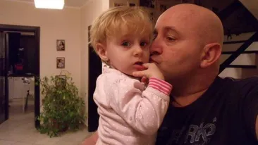 A fost la un pas de moarte dupa ce a fost aruncata din masina de mama, dar a scapat ca prin minune! Ce s-a intamplat cu ingerasul?