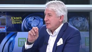A furat sau nu Eugen Teodorovici ca politician? „Să pun mâna pe cașcaval?” Adevărul gol-goluț la Dan Diaconescu DIRECT