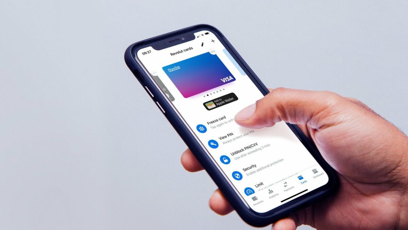 Compania Apple, anunț important pentru cei care au Iphone și Revolut: ”Am descoperit două probleme”