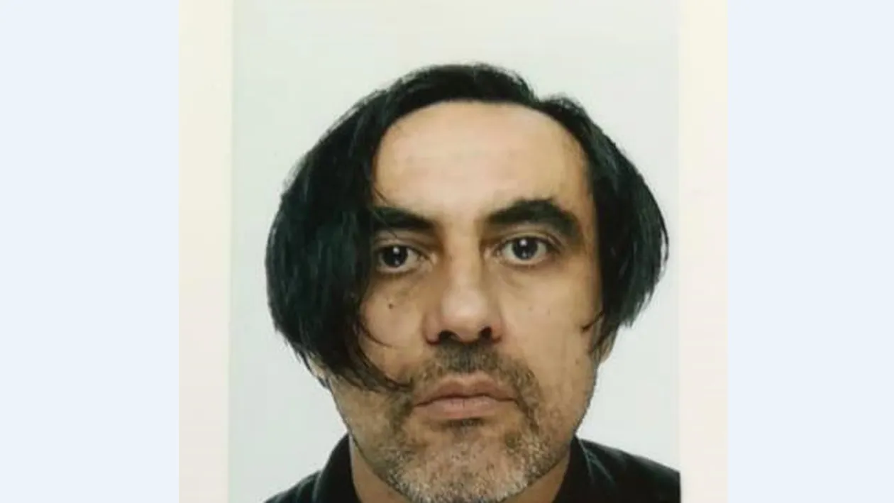 Bărbat dispărut, căutat într-o pădure din Vâlcea cu elicopterul MAI