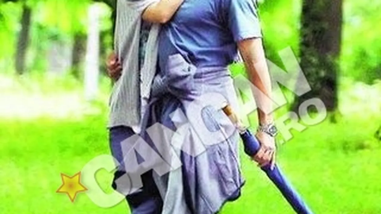 Scene de dragoste pasionala in parc. Iubita l-a strans de gat pe Falemi