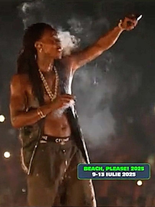 Wiz Khalifa a venit la Constanța cu un privatjet