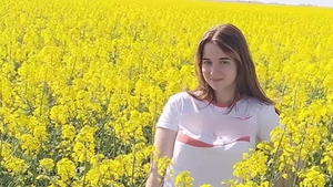 Cu cine a vorbit Alice înainte să fie ucisă la ferma din Bihor. Ultimele clipe din viața elevei de 18 ani